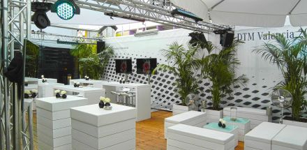 DTM Lounge Messebau Systemwände Frankfurt