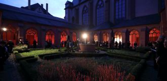 Lichttechnik Kirche Architekturbeleuchtung Akku LED